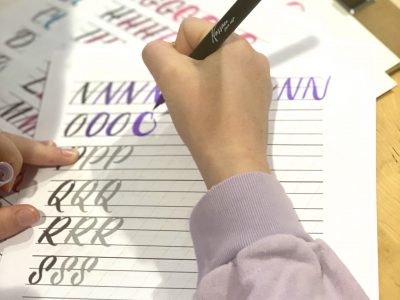 handlettering-workshop-gluecksburg-flensburg-atelier-kreativecke-technik-uebung
